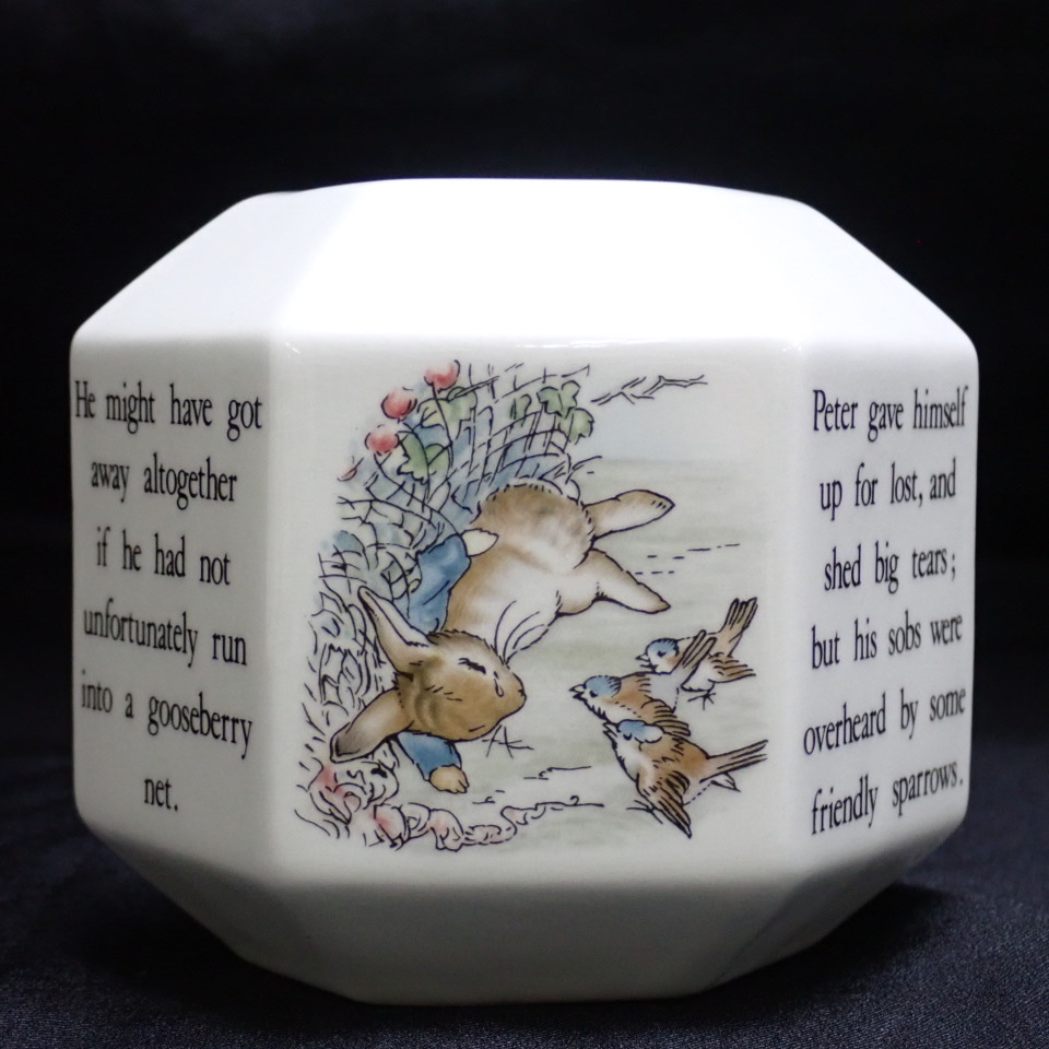 ☆WEDGWOOD/ウェッジウッド ピーターラビット 貯金箱/陶磁器/旧刻印/六 