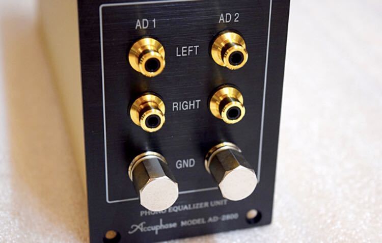 Accuphase アキュフェーズ フォノイコライザー　AD-2800 完動，美品、送料無料。