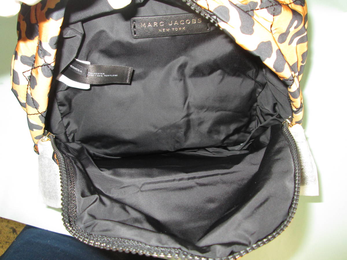 ★美品未使用品★MARC JACOBS マークジェイコブス ミニリュック レオパード柄 ヒョウ柄 M0016685 761 マークジェイコブス MARC JACOBS バッグ 最安値挑戦！美品⭐︎MARC 2枚
