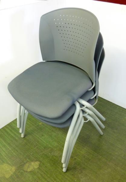 ★ 71202 AICO ミーティングチェア 3脚セット W56ｘD52ｘH76cm スタッキングチェア 会議用いす 会議用椅子 オフィス家具 中古 ★*