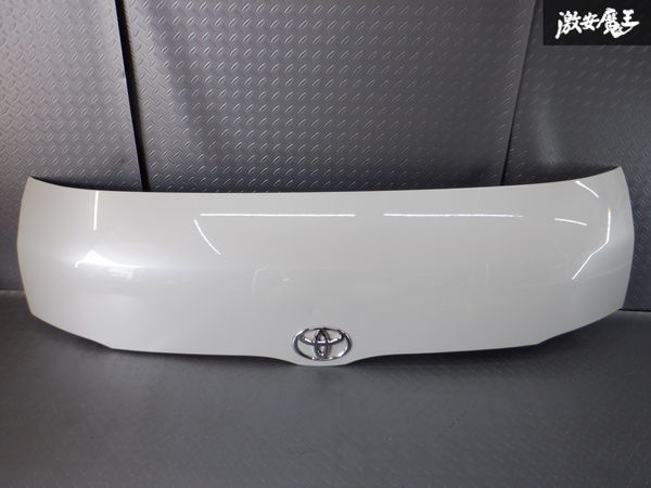 【本物保証，人気SALE】 トヨタ純正 200 ハイエース 6型 ナロー ナローボディ ボンネット フード パールホワイト 棚2E1(フロント)｜売買されたオークション情報、yahooの商品情報をアーカイブ公開 - オークファン トヨタ用