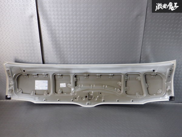 ハイエース ナロー 6型 0 標準 トヨタ 5型 4型 7型 純正 トヨタ純正 200系 200系ハイエース ボディ 系 今更聞けない！“ハイエースバンワイドボディ”購入する際の『注意点