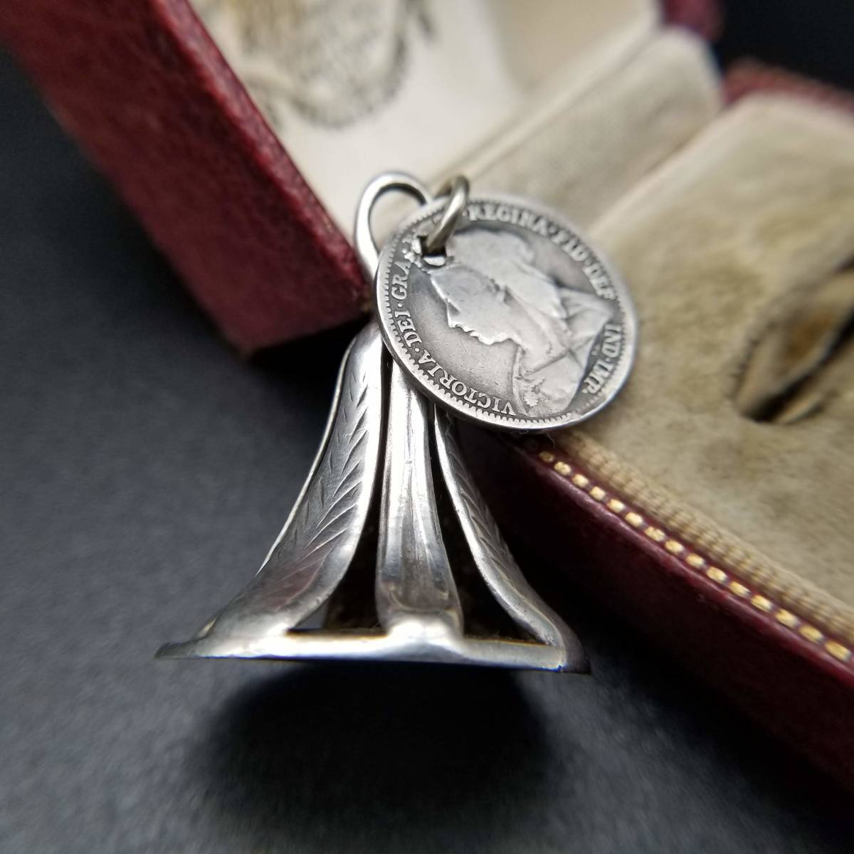 1793年 英国 アンティーク ジョージ LONDON ホールマーク シルバー ワックスシール ペンダント 彫金 チャーム 銀 フォブ CRISPIN FULLER_1