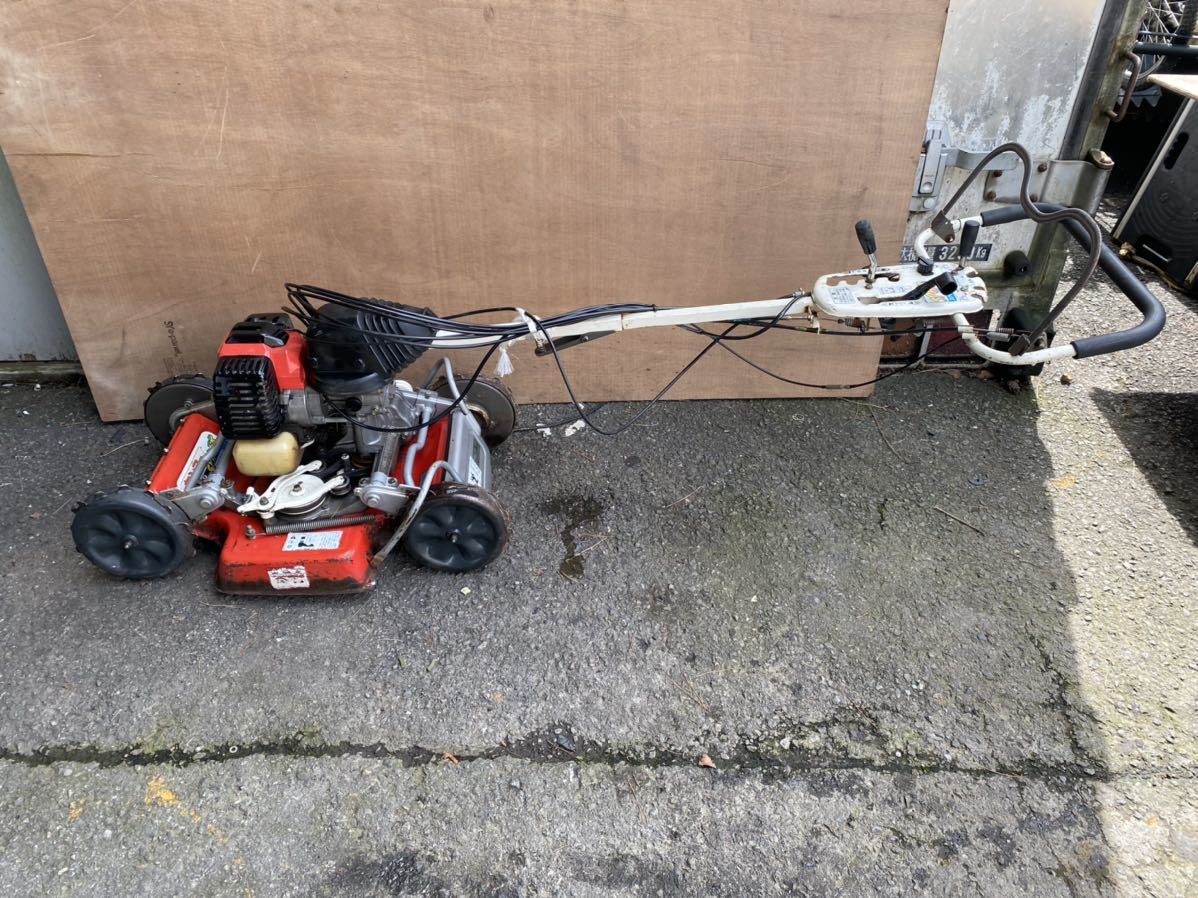 大阪発送 ヤンマースパイダーモア SP50 4WD草刈り機 草刈機 オーレック 