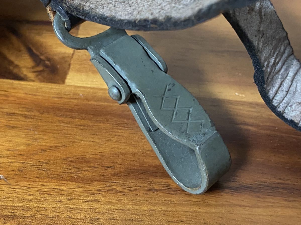 M31 : 水筒 M31水筒 ドイツ国防軍 ～ WWII (Feldflasche 31) 東部戦線的泥沼日記 独軍水筒選び・3度目の正直 (カンプ ～WW2 ドイツ軍 ドイツ水筒ケトル (中国製・複製品