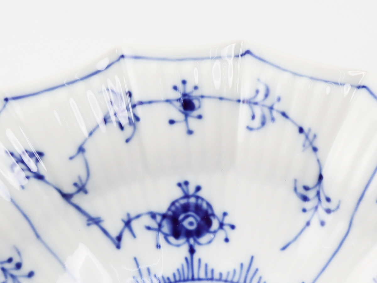 ROYAL COPENHAGEN ロイヤルコペンハーゲン ブルーフルーテッド シェル