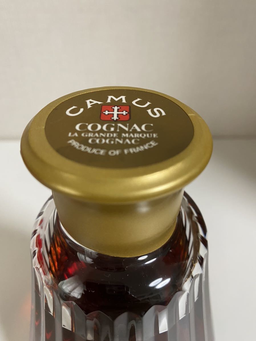 CAMUS（カミュ）カラフェ バカラ 40％ 700ml ※コルク注意
