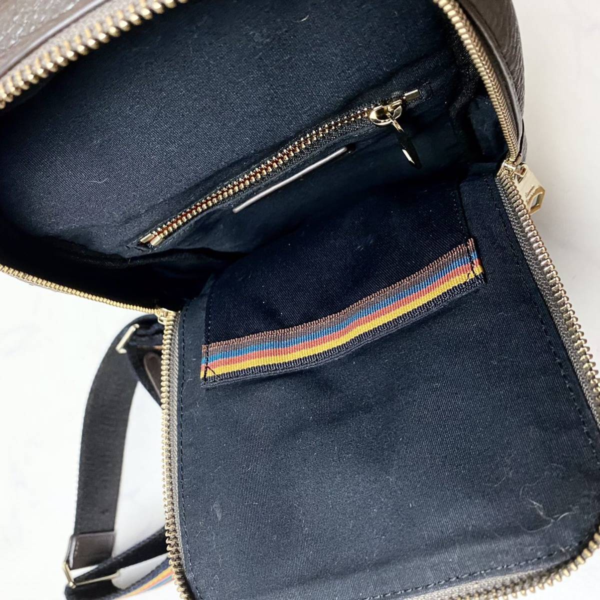 1円~【至極の逸品】Paul Smith ポールスミス PVC レザー メンズ ボディ 
