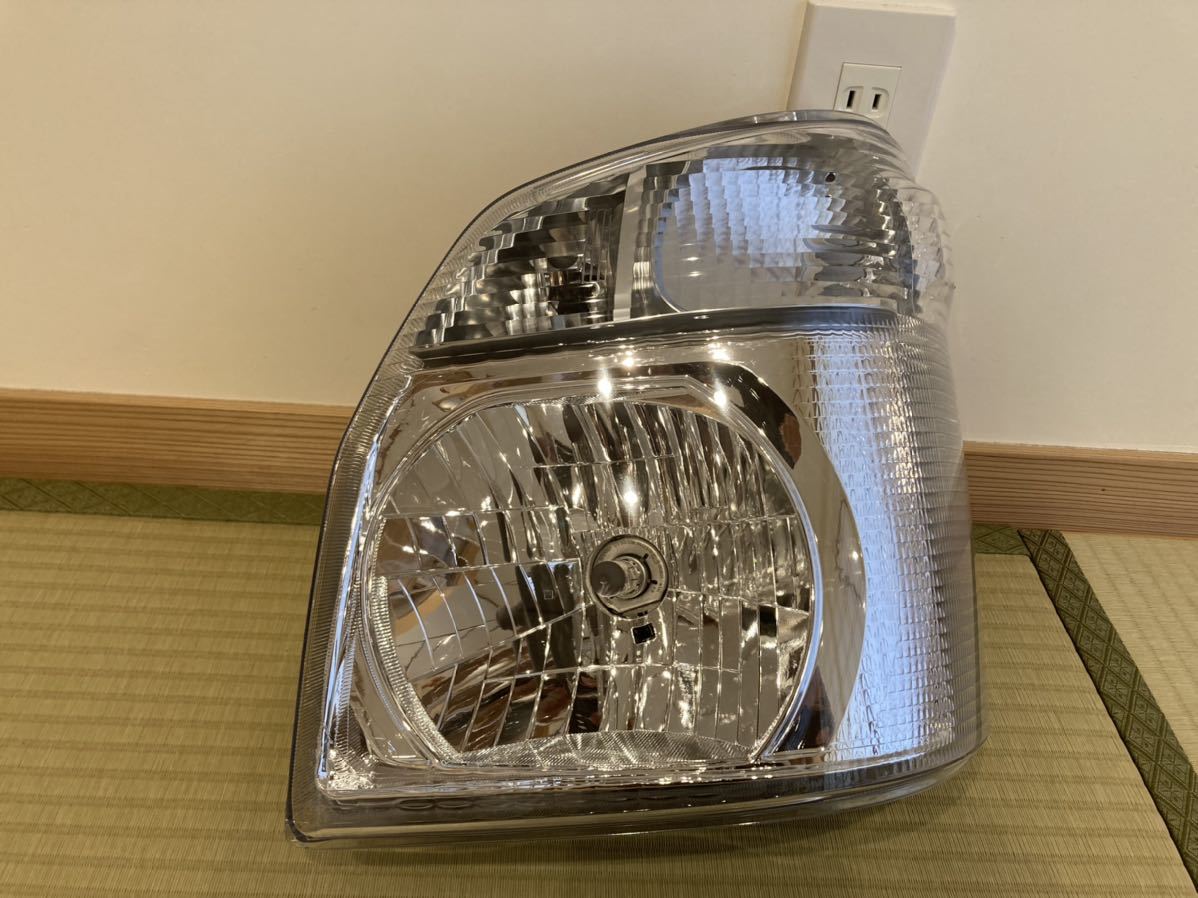DA16T スズキ 左ヘッドライト キャリートラック キャリイ 左ヘッド 