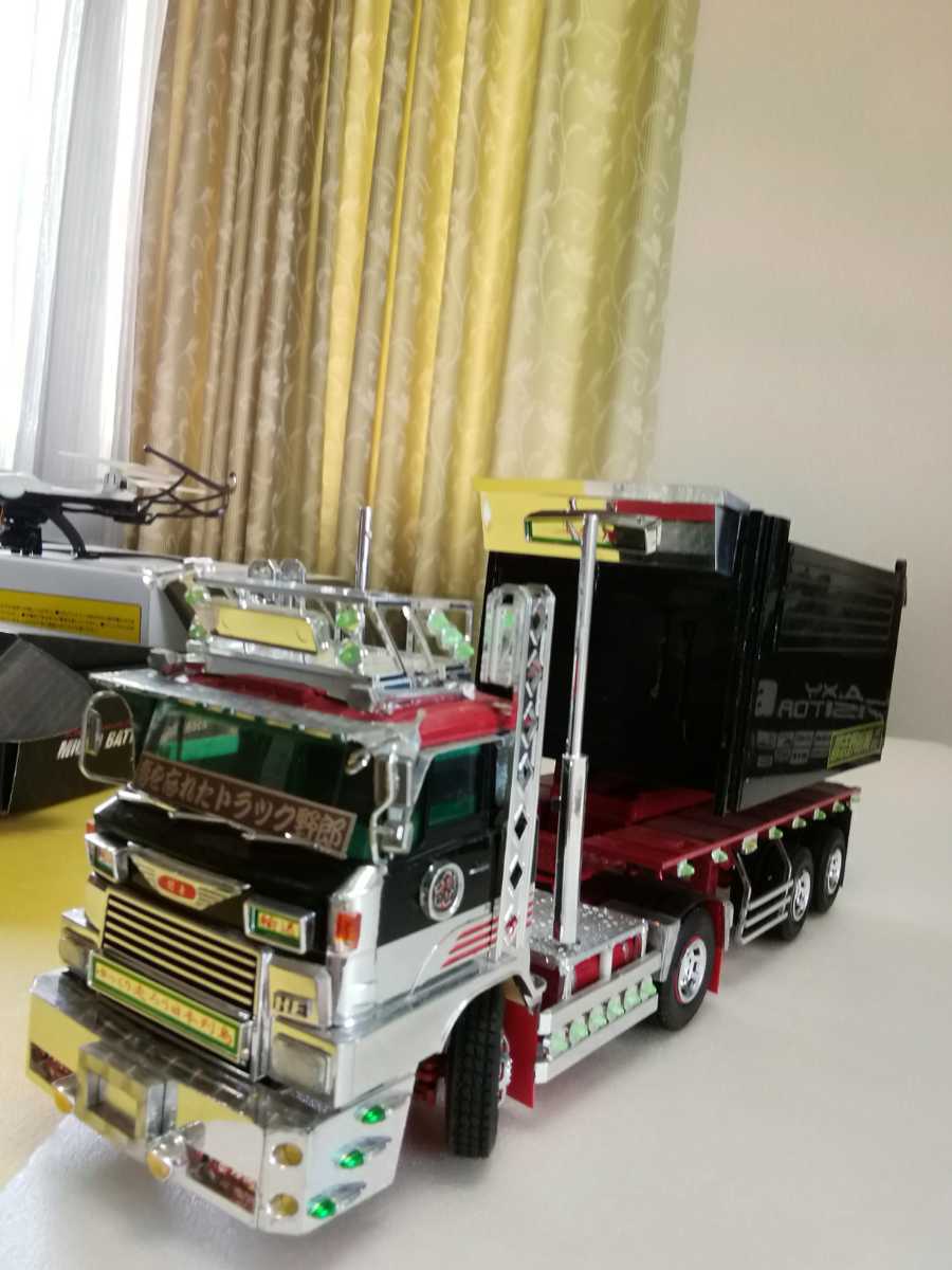 アオシマ 1/32 デコトラ 完成品 【公式通販】