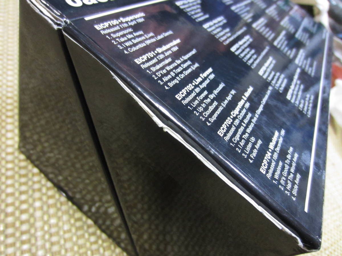 Complete Collection Oasis Box Singles - Single Album Studio Set