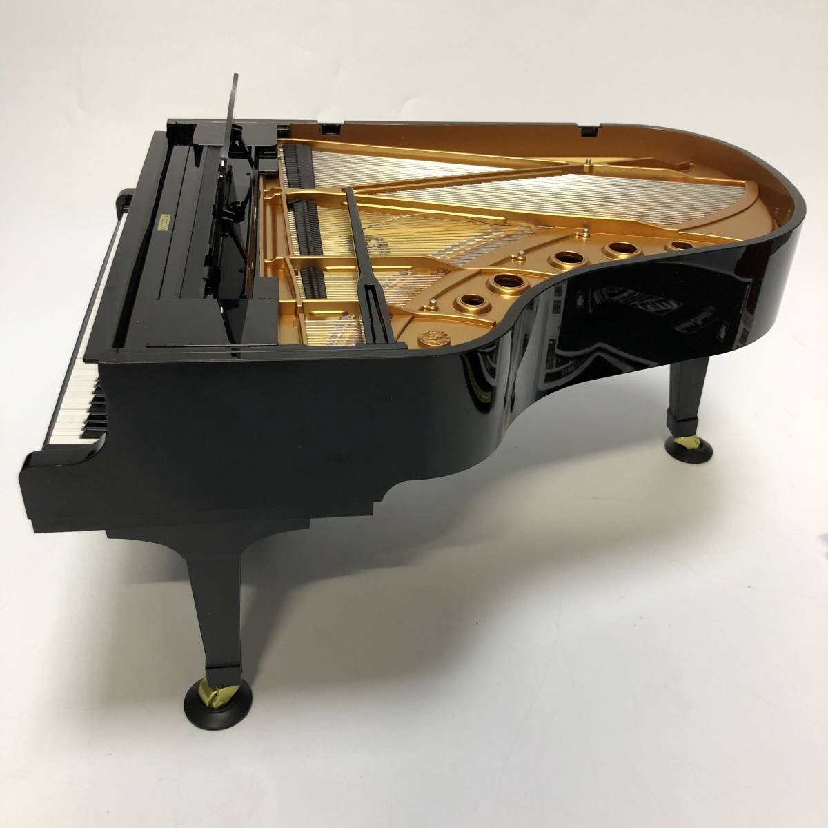 グランドピアニスト  SEGA TOYS セガトイズ 実演奏可能 模型 クラッシック ジャズ 楽器 音楽 スピーカー 自動演奏 ピアノ 箱付き 美品 Amazon | グランドピアニスト | おもちゃ雑貨 | おもちゃ