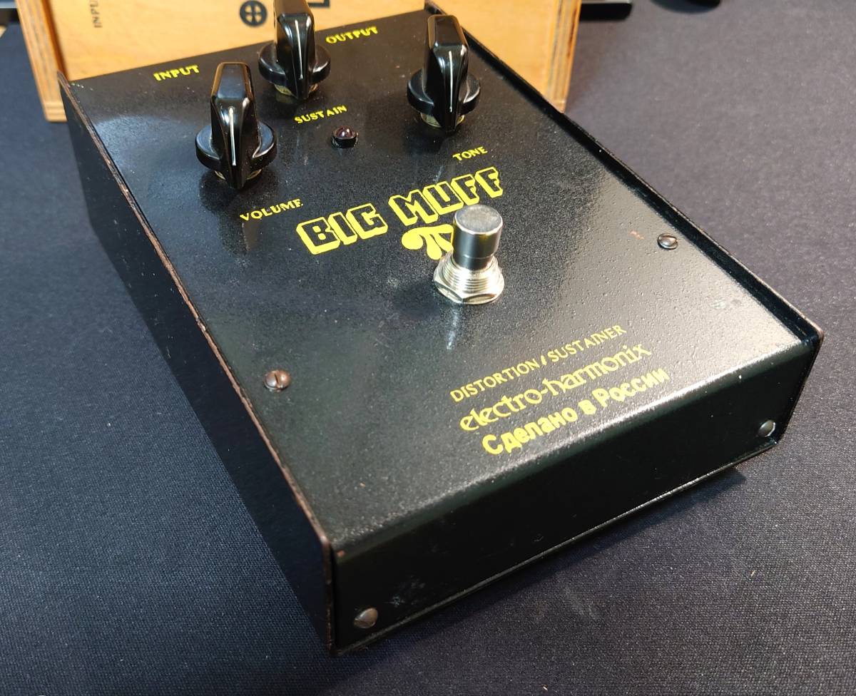 ☆ 木箱ケース付き!! Electro-Harmonix BIG MUFF DISTORTION SUSTAINER 