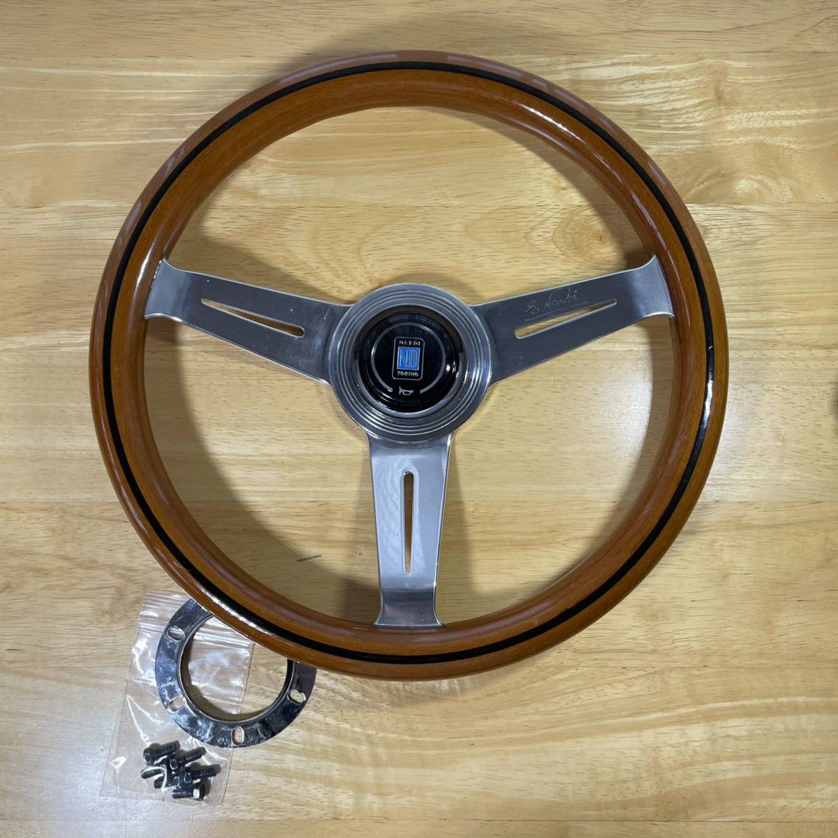 NARDI ナルディ クラシック ウッド 32.5φ ウッドステアリング 小径 