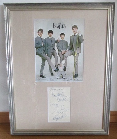 ◆BEATLES/ビートルズ◆直筆サイン//額装//UK TRACKS:PAUL WANE氏の鑑定書付//JOHN LENNON/PAUL McCARTNEY/GEORGE HARRISON/RINGO STARR