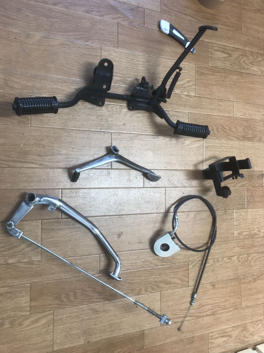 スタンド バッテリーケース チェンジペダル ブレーキペダル スロットル