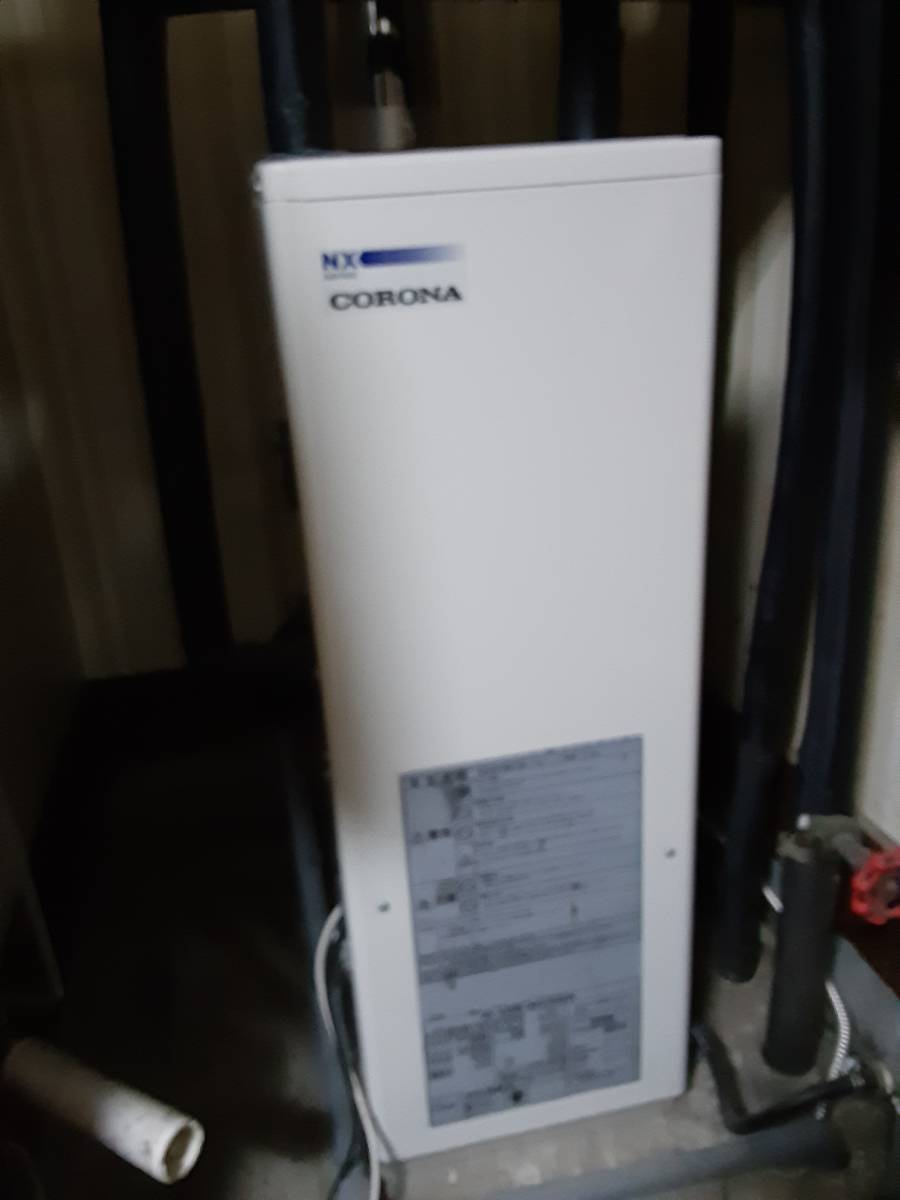コロナ CORONA 石油小形給湯機 型式 UIB-NX46R 2018年製 作動品 中古 