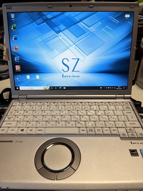 累積6950時間 Let`s Note CF-SZ5PDQVS Core i5 6300U@2.40GHz RAM 8GB 