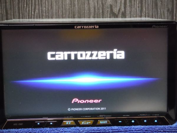 ☆カロッツェリア サイバーナビ☆AVIC-ZH07・開閉不良☆060103N