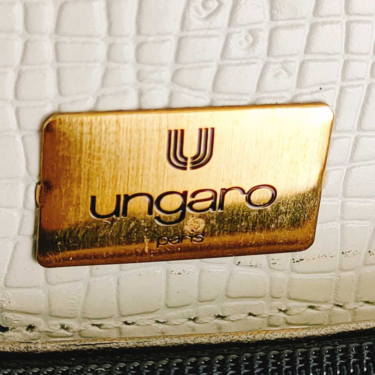ウンガロ ungaro ハンドバッグ レザー ワンショルダーバッグ by 黒 ハンドバッグの通販 BAGMANIA 商品｜THE U 2way ungaro(ウンガロ) shoulder bag GN8316△*ungaro&frasl;ウンガロ*レザー*3way金具*フラップ*ワンハンドル