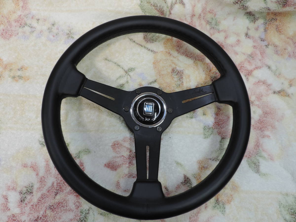N-14 中古品 綺麗 ちょっと小さめ ナルディ クラシック 33φ 
