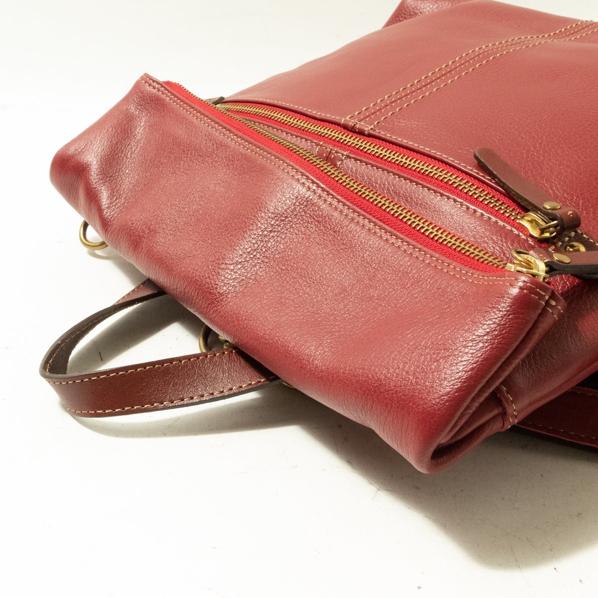 MONTOWA モントワ 2WAY リュックサック ショルダーバッグ レッド 赤 