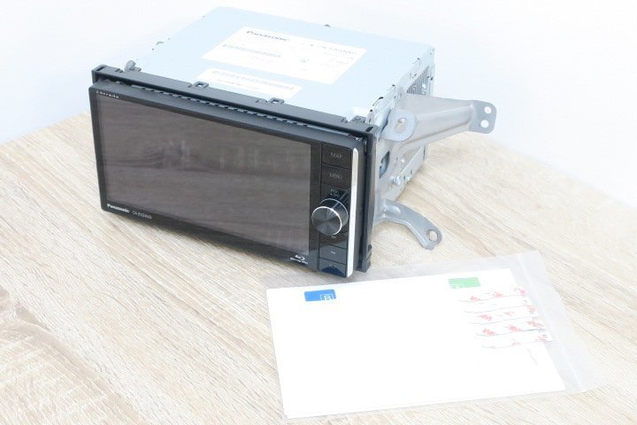 ○【美品】Panasonic/パナソニック カーナビ CN-RX04WD ストラーダ
