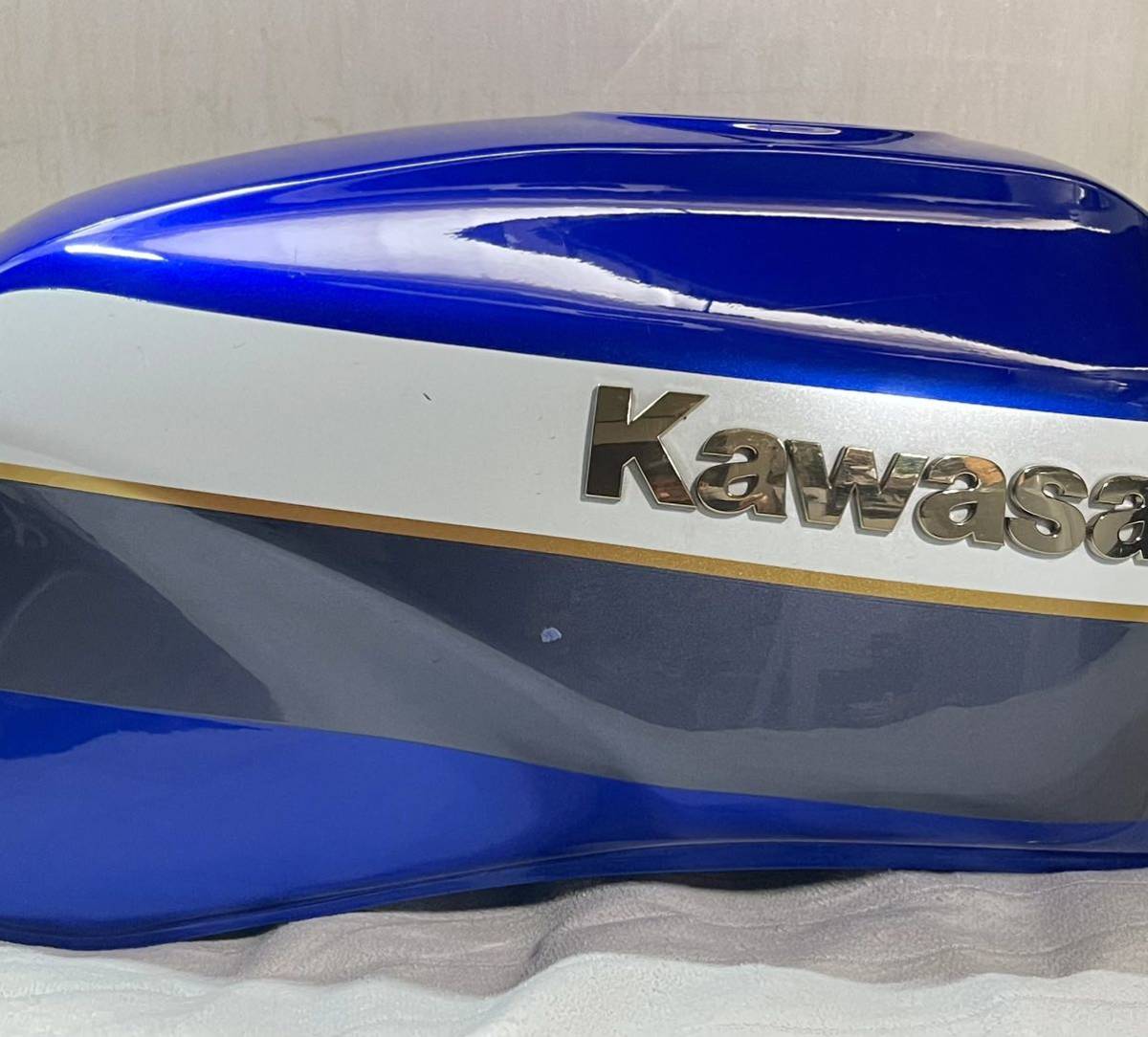 ZRX1200 ZR1200 ZRT20A ガソリンタンク フューエルタンク ガソリン 