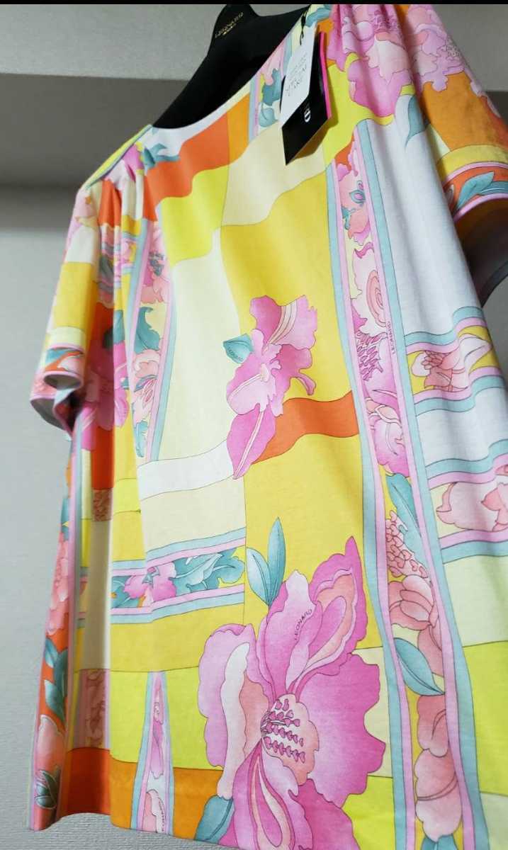 100%新品，本物保証 レオナール 定番 サイドボーダー コットンTシャツ 42(女性用)｜売買されたオークション情報、yahooの商品情報をアーカイブ公開 - オークファン 女性用