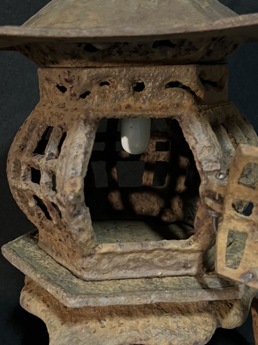 ◇時代 鉄製 錆びだらけの吊り灯篭 露地行灯 燈籠◇(鉄製)｜売買された