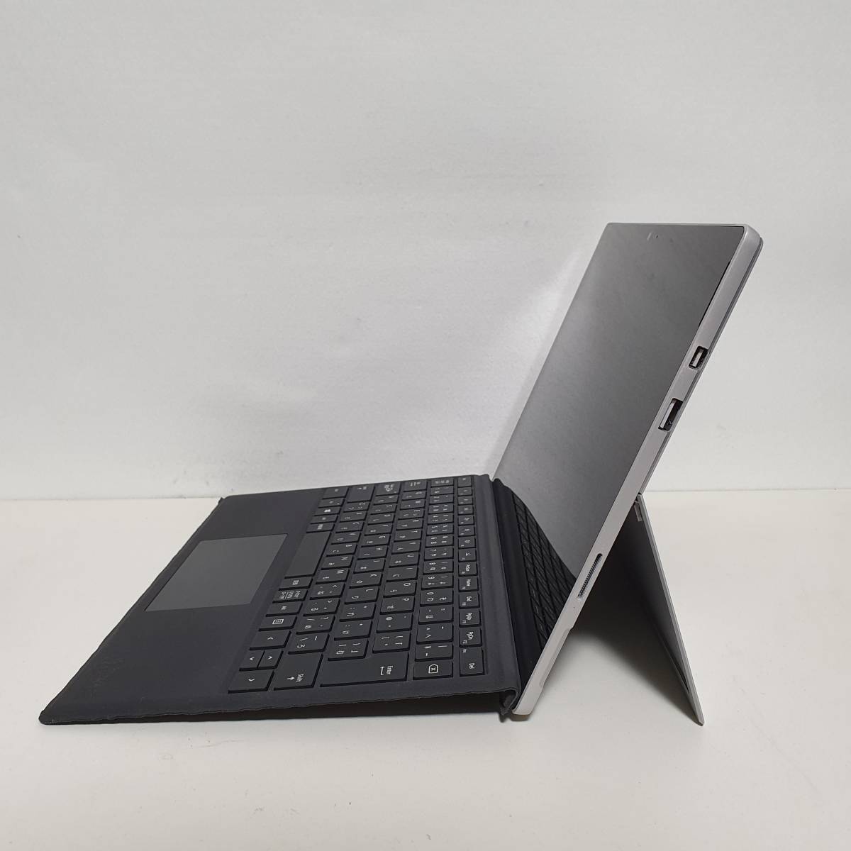 107335)サーフェス/surface pro6 / i5-8350U 1.7Ghz /8GB/SSD 256GB