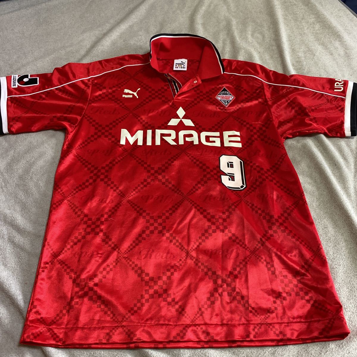 90s 浦和レッズ Puma ヒットユニオン製 ユニフォーム シャツ 9番 Oサイズ 当時物 プーマ Jリーグ サッカー Mirage Jリーグ 売買されたオークション情報 Yahooの商品情報をアーカイブ公開 オークファン Aucfan Com
