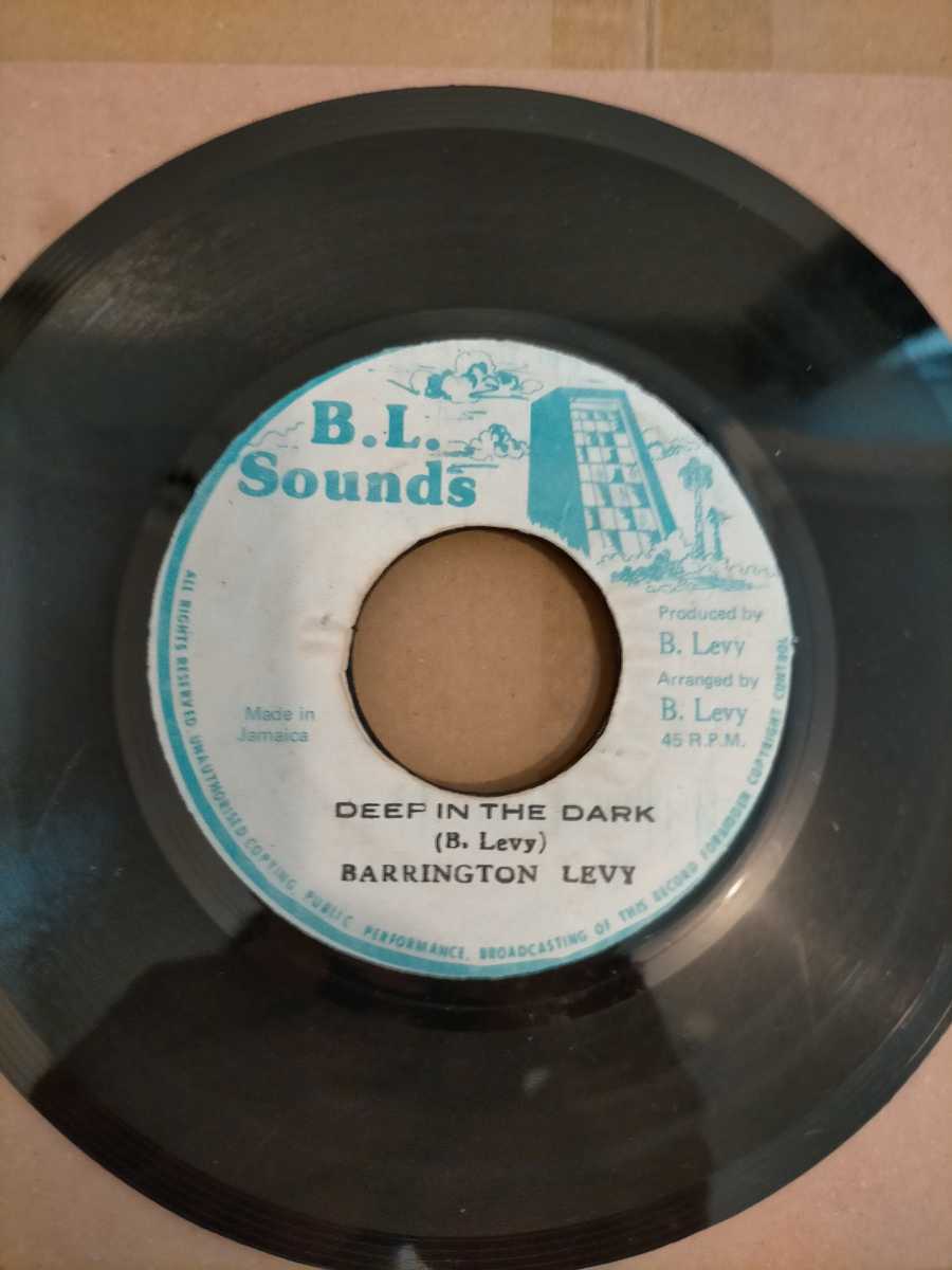 【限定セール，人気】 キラールーツ Barrington Levy - Deep In The Dark(レゲエ)｜売買されたオークション情報、yahooの商品情報をアーカイブ公開 - オークファン レゲエ