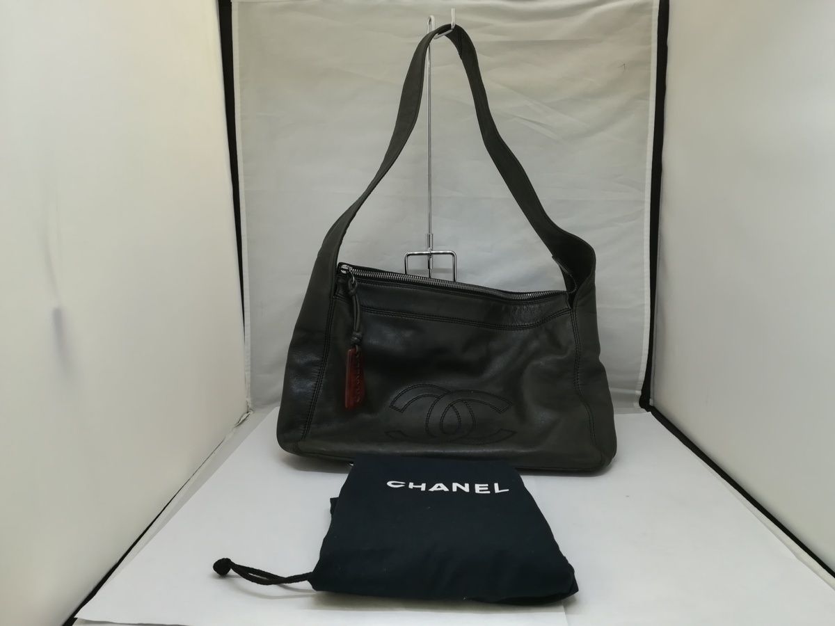 シャネル ラムスキン 巾着 CHANEL べっ甲チャーム 編み込み CHANEL 