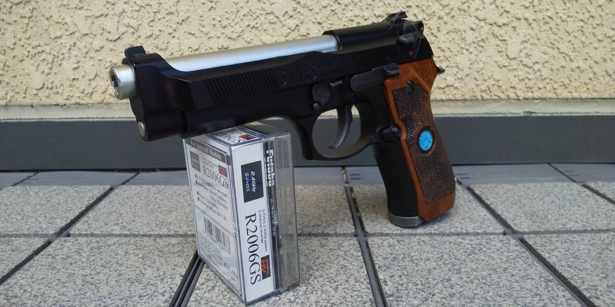 東京マルイ バイオハザード サムライエッジM92Fとデザートイーグル2丁 