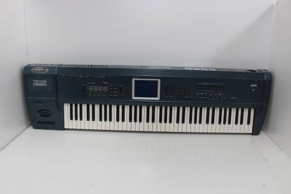 ☆完全動作品☆Korg Triton Extreme 76 シンセサイザー