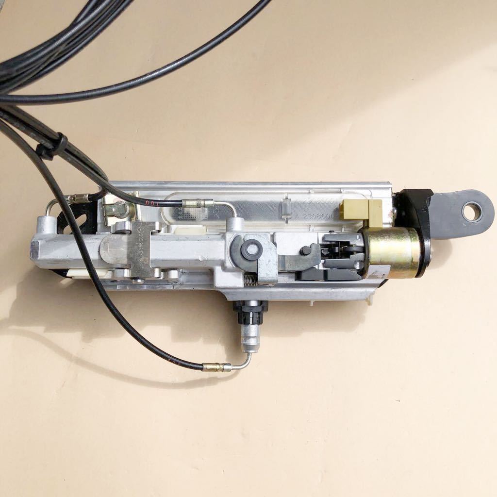 R230 SLクラス メルセデスベンツ - (R230) 呆れるばかりのフラット メルセデスベンツ R230 SLクラス 2308600135 ロールバー 油圧シリンダー ダンパー 左 側