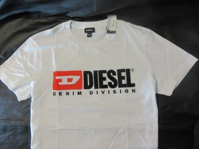 本物正規◆DIESEL ディーゼル◆Tシャツ DIVISION■白■S■新品