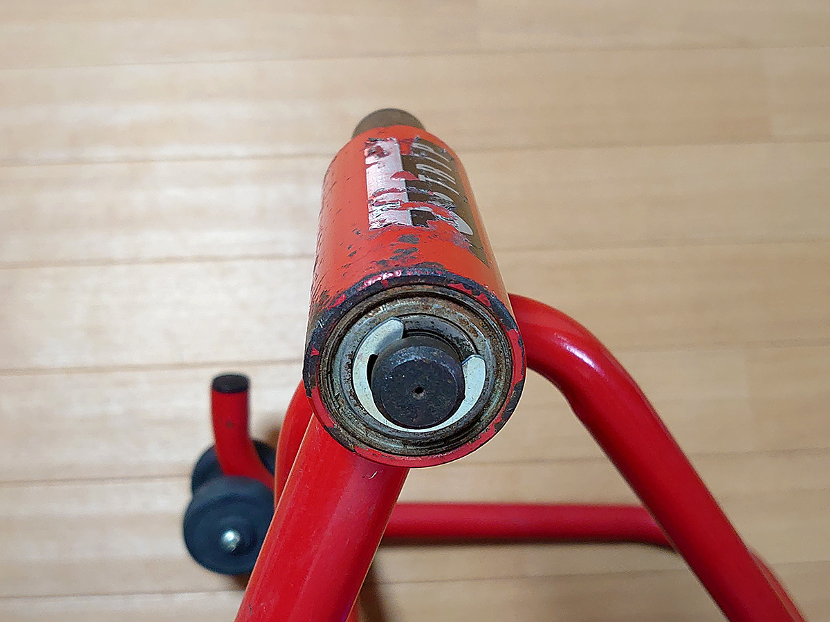 中古 ☆ J-Trip 片持ち ローラースタンド ドゥカティ ホンダ シャフト