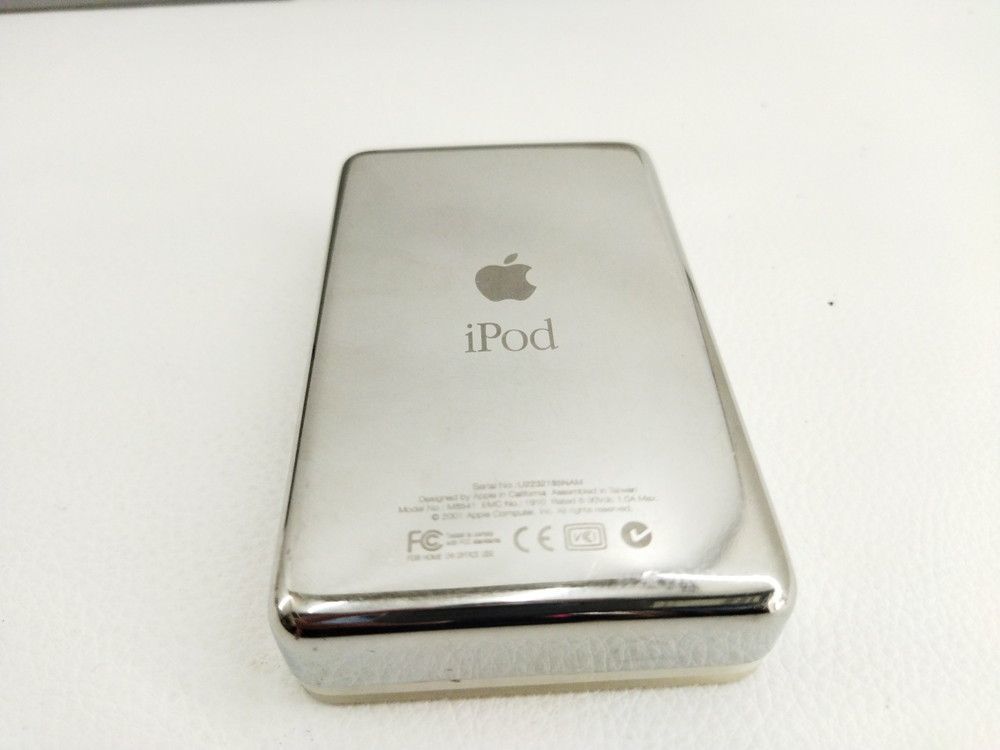 Apple iPod 5GB 箱、充電器 M8513J/A 初代iPod(2001) 起動確認 中古