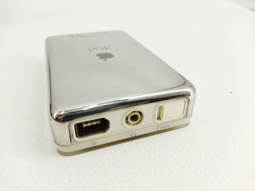 Apple iPod 初代 m8541 5GB m8513j/ Apple iPod M8541 Classic 5GB - 1st Generation - White (M8513LL/A