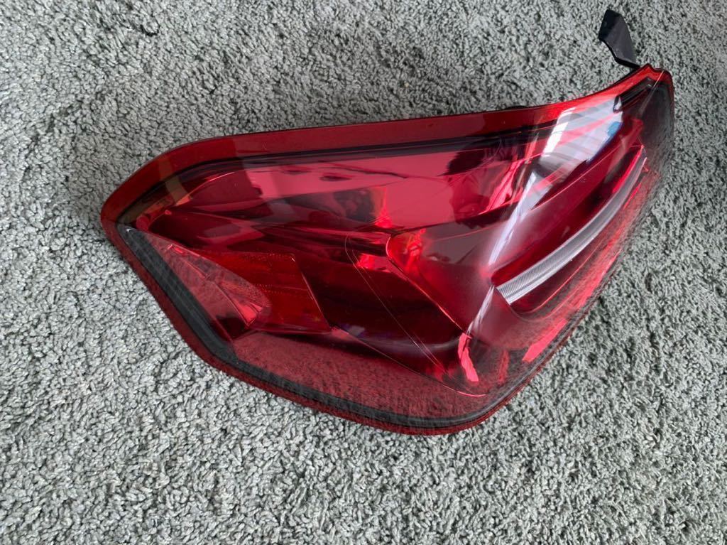 美品 使用僅か】 WRX用 リベラル ハヤブサ LEDテールランプ サンライズ