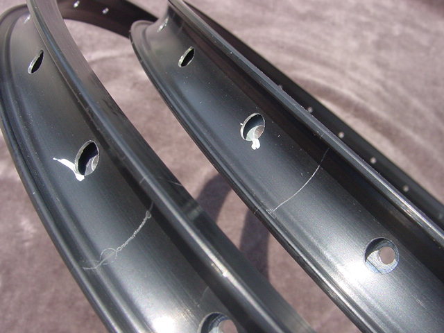 ALEX RIMs DM-22 26用 32H BK(リム、スポーク)｜売買されたオークション情報、yahooの商品情報をアーカイブ公開 ...