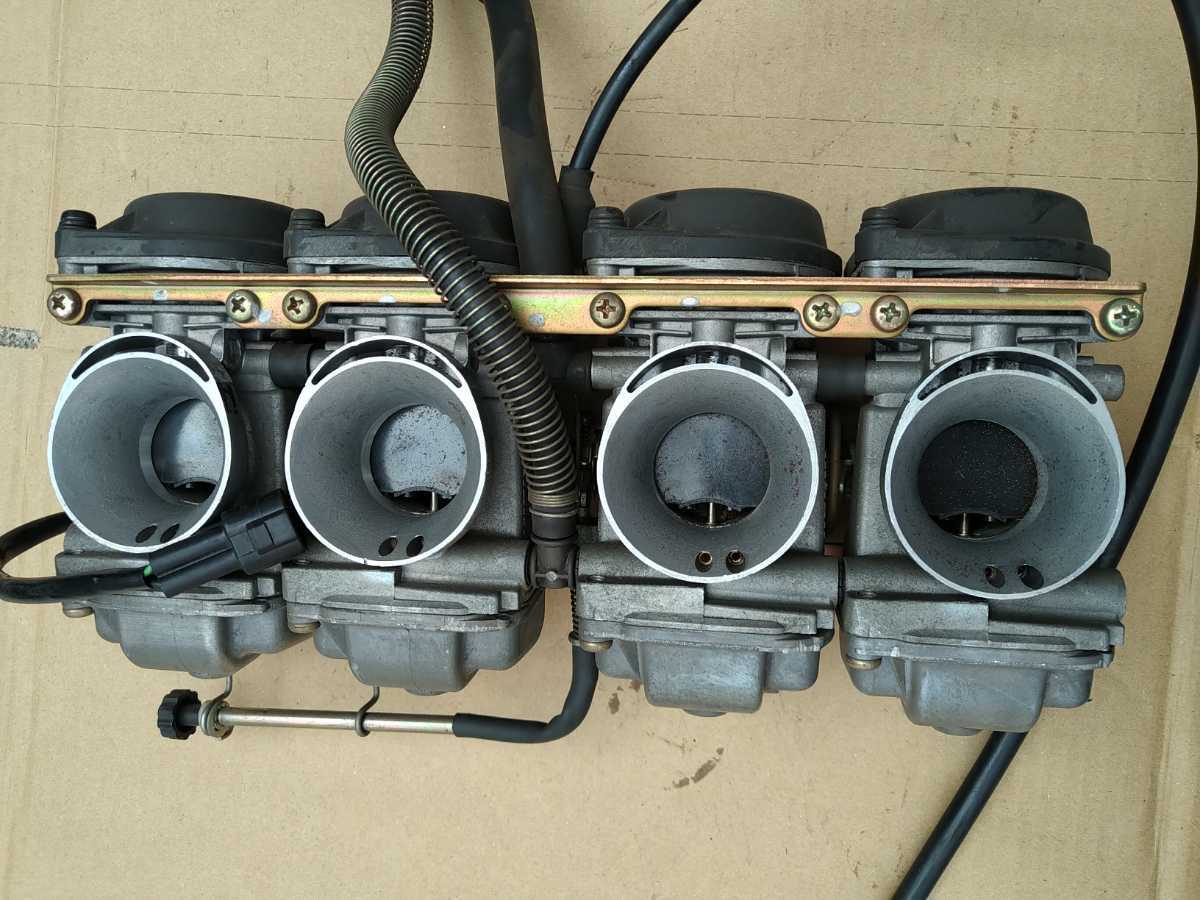 スズキ バンディット400V 純正キャブレター 内分綺麗 長期保管品 