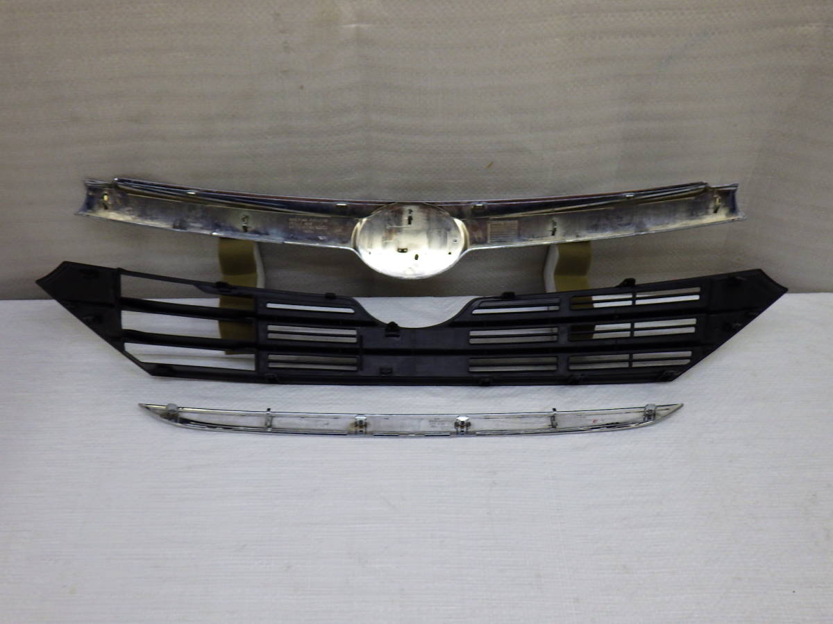 LA300S LA310S後期ミライース純正グリルガーニッシュ メッキ 53121