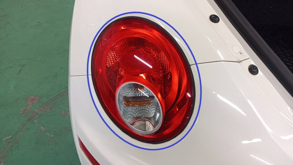 フォルクスワーゲン　テールライト　左　ニュービートル　2007　GH-9CBFS　走行距離　137372km　中古　(C174-007)