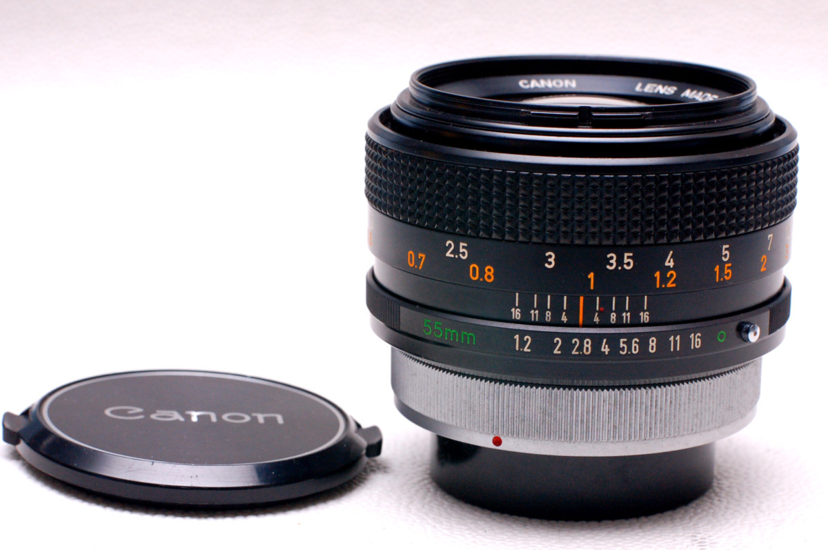 Canon キャノン 純正 FD 55mm 高級単焦点レンズ 1:1.2 希少な作動品 FD 55mm Canon - Camera 一眼
