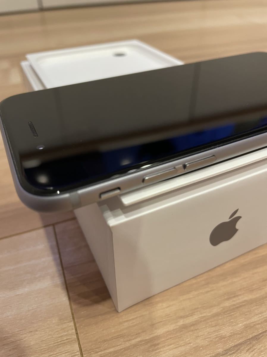 iPhone au ◎状態良好 6s 64GB SIMロックなし ネットワーク利用制限