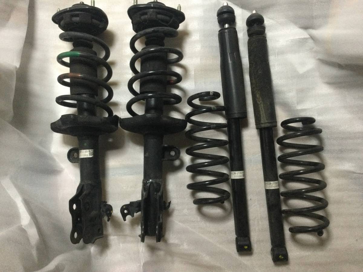 ホンダ ステップワゴン スパーダ (RK5) 純正サスペンション