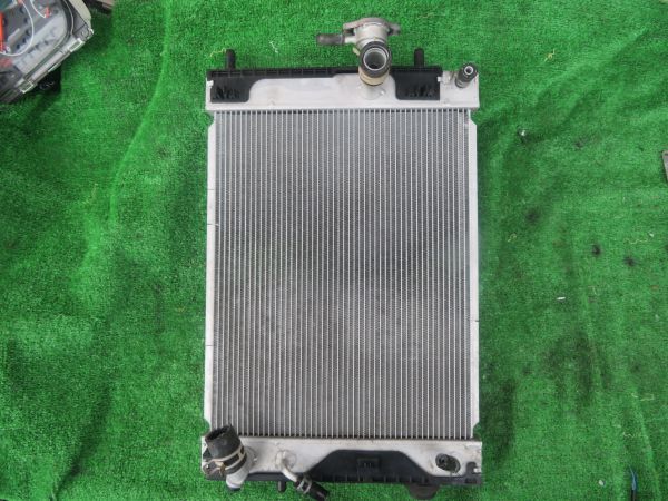 c11　　ターボ　タントカスタム エグゼ L375S/L455S 　 ラジエーター ラジエター 　//　ムーヴ L175S LA100S　